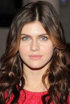 Alexandra Daddario : alexandra-daddario-1444052556.jpg