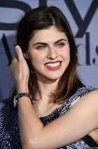 Alexandra Daddario : alexandra-daddario-1446034357.jpg