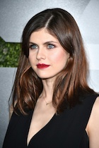 Alexandra Daddario : alexandra-daddario-1449299408.jpg