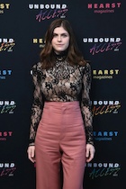 Alexandra Daddario : alexandra-daddario-1477575631.jpg