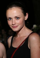 Alexis Bledel : alexis-bledel-1369506734.jpg