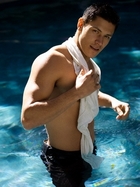 Alex Meraz : alexmeraz_1264661880.jpg