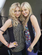 Alyson Michalka : TI4U_u1222132200.jpg