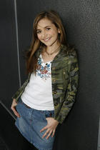 Alyson Stoner : TI4U_u1146498606.jpg