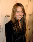 Amanda Bynes : TI4U_u1150245991.jpg