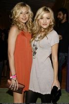 Amanda Michalka : TI4U_u1221844734.jpg