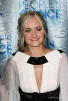 Amanda Michalka : amanda-michalka-1364711472.jpg