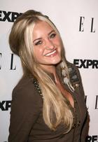 Amanda Michalka : amanda_michalka_1287006966.jpg