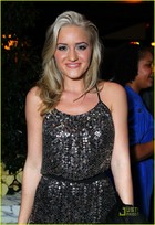 Amanda Michalka : amanda_michalka_1292009613.jpg