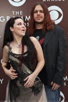 Amy Lee : amy-lee-1315420044.jpg