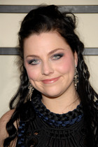 Amy Lee : amy-lee-1316650220.jpg