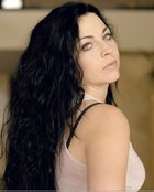 Amy Lee : amy-lee-1321736467.jpg