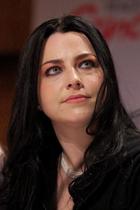 Amy Lee : amy-lee-1362792530.jpg