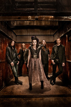 Amy Lee : amy-lee-1397832786.jpg