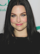 Amy Lee : amy-lee-1397832790.jpg