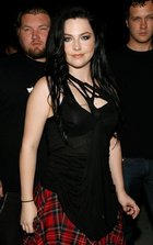 Amy Lee : amylee_1235055154.jpg