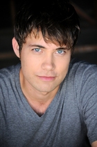 Drew Seeley : andrew_seeley_1281910264.jpg