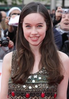 Anna Popplewell : anna_popplewell_1308154199.jpg