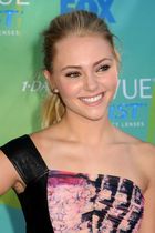 AnnaSophia Robb : annasophia-robb-1398688915.jpg