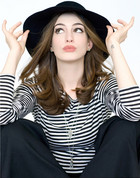 Anne Hathaway : anne-hathaway-1327104738.jpg