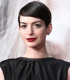 Anne Hathaway : anne-hathaway-1360236000.jpg