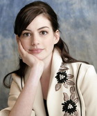 Anne Hathaway : anne-hathaway-1363021702.jpg