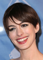 Anne Hathaway : anne-hathaway-1363585125.jpg