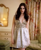 Anne Hathaway : anne-hathaway-1378304575.jpg