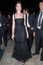 Anne Hathaway : anne-hathaway-1379113122.jpg