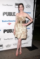 Anne Hathaway : anne-hathaway-1379354547.jpg