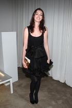 Anne Hathaway : anne-hathaway-1379529206.jpg