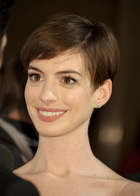 Anne Hathaway : anne-hathaway-1379529220.jpg