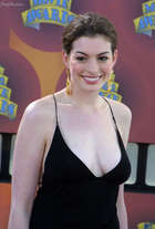 Anne Hathaway : anne-hathaway-1379617198.jpg