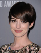 Anne Hathaway : anne-hathaway-1387556036.jpg