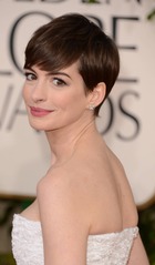 Anne Hathaway : anne-hathaway-1396011059.jpg