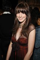 Anne Hathaway : anne-hathaway-1396793223.jpg