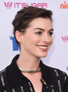 Anne Hathaway : anne-hathaway-1398688490.jpg