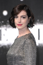 Anne Hathaway : anne-hathaway-1421876028.jpg