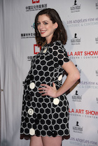 Anne Hathaway : anne-hathaway-1454181421.jpg