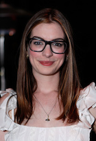 Anne Hathaway : anne-hathaway-1476548036.jpg