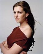 Anne Hathaway : anne_hathaway_1277447014.jpg