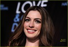 Anne Hathaway : anne_hathaway_1289062530.jpg