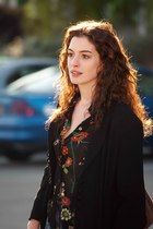 Anne Hathaway : anne_hathaway_1298143026.jpg