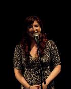 Anneliese van der Pol : anneliese-van-der-pol-1337524999.jpg