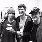 Ansel Elgort : TI4U1448763841.jpg