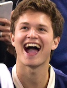 Ansel Elgort : ansel-elgort-1465138048.jpg