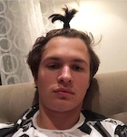 Ansel Elgort : ansel-elgort-1483142401.jpg