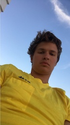 Ansel Elgort : ansel-elgort-1501894801.jpg