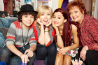 Ariana Grande : TI4U1372195501.jpg