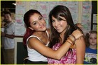 Ariana Grande : TI4U1385482142.jpg